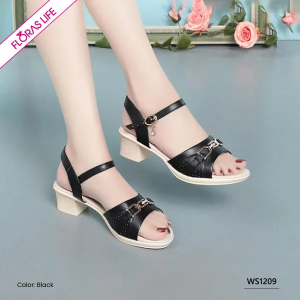 TIPPY TOES WOMEN'S SANDAL